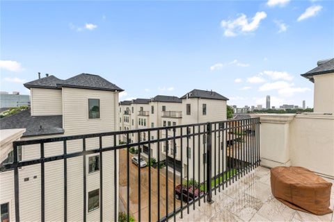 Homes For Rent - 3334 Beverly Forest Drive<br/> Houston, TX 77057