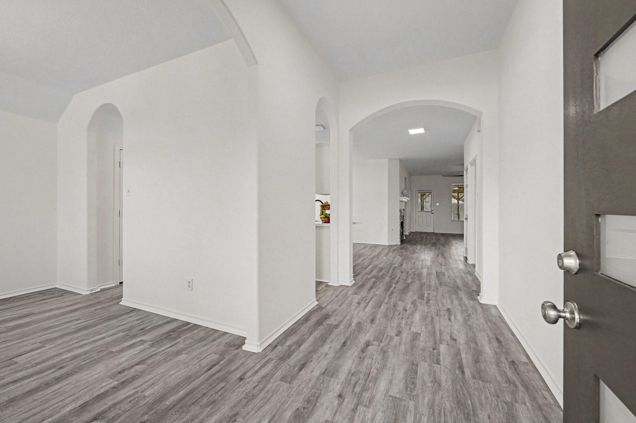 18314 Manorcliff Lane