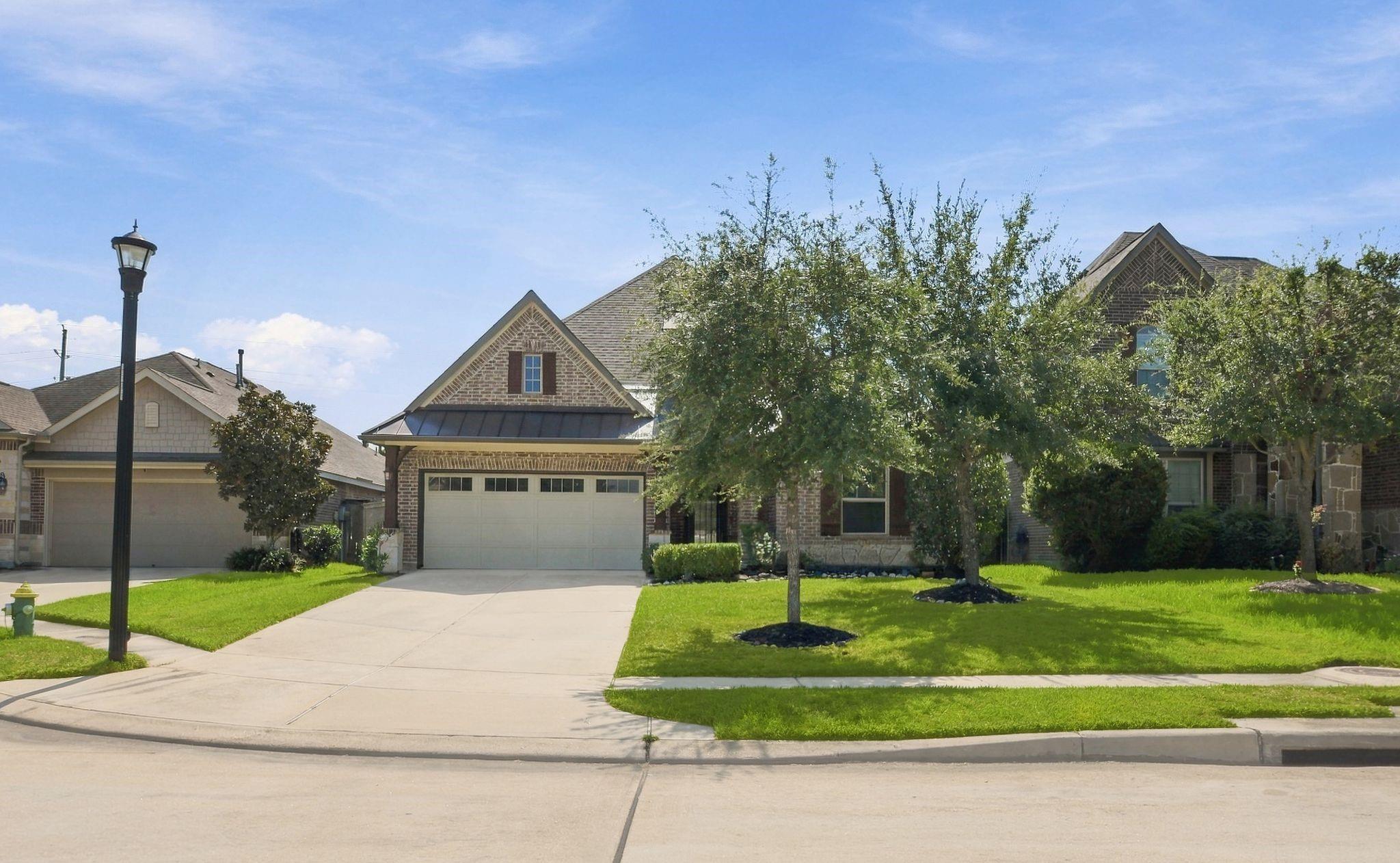 11022 Sarah Bluff Lane