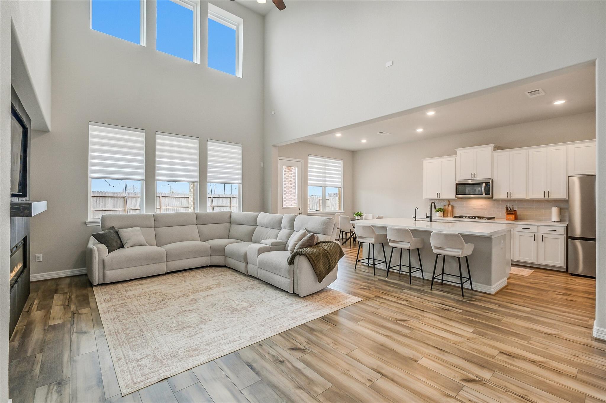 2006 Emma Howse Lane