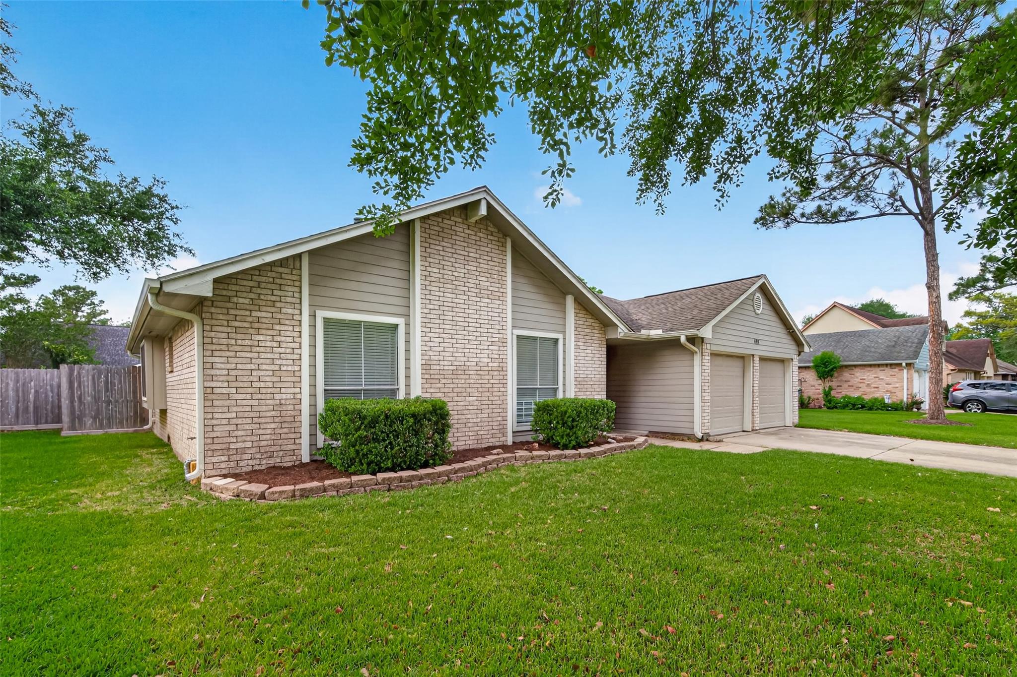 6915 Glen Rosa Drive