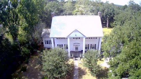 Homes For Sale - 517 State Highway Loop 177<br/> Moscow, TX 75960