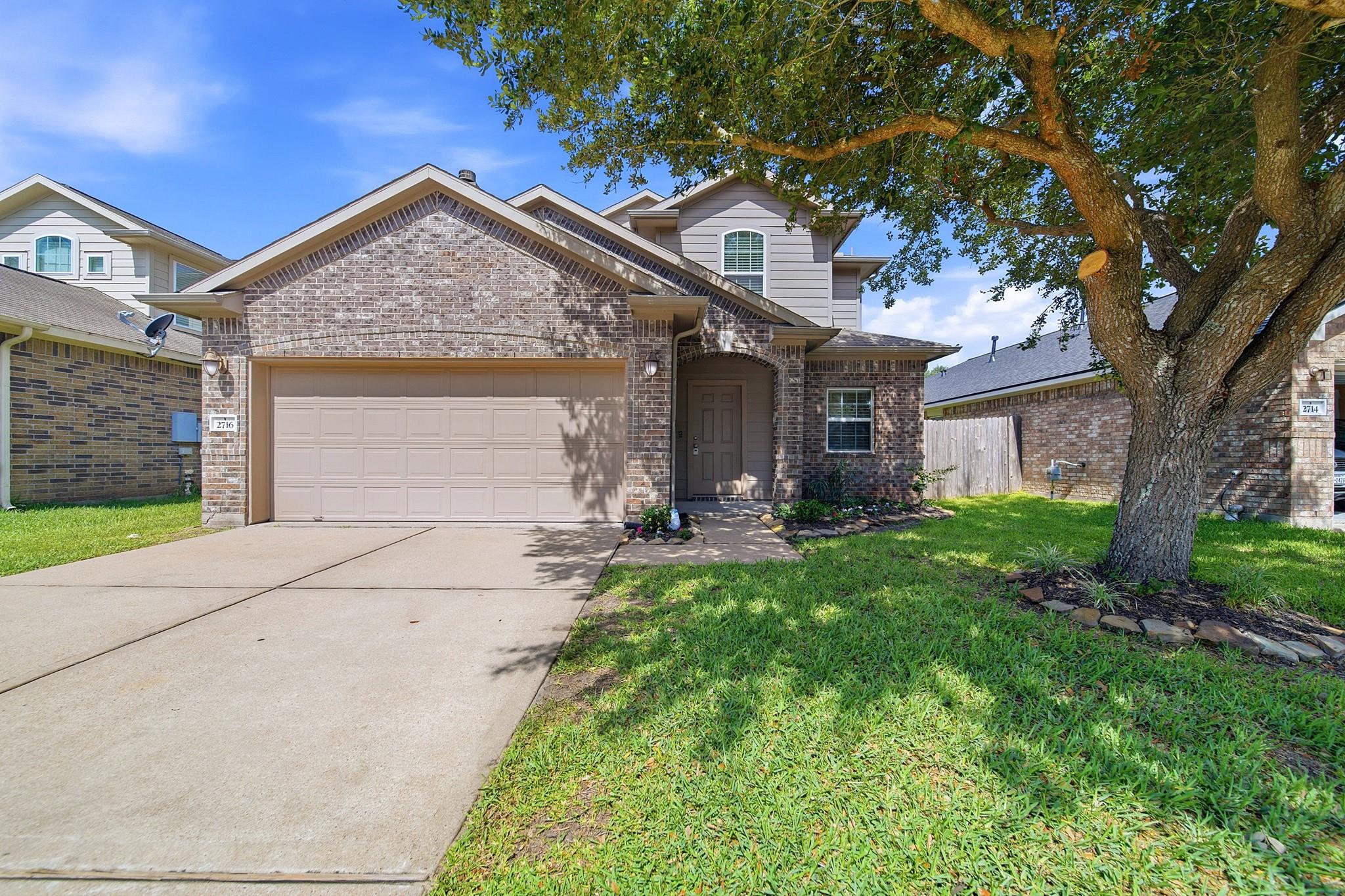 2716 Sunshade Court