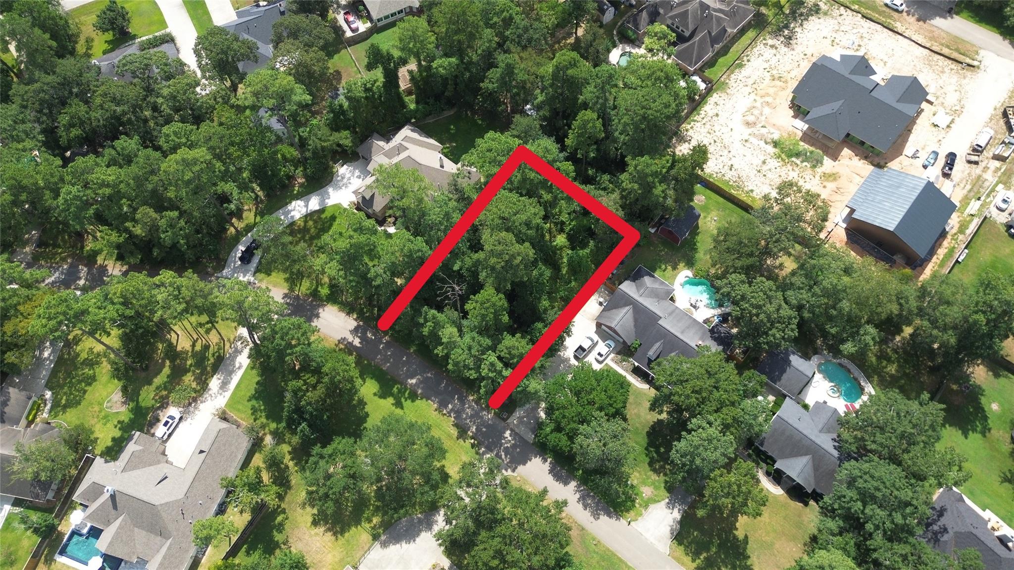 2404 Chantilly Lane
