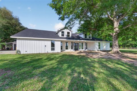 Photo of 12625 Padon Road, Needville, TX 77461 (MLS # 82483141)
