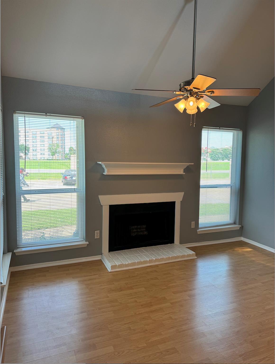 18800 Egret Bay Boulevard 711