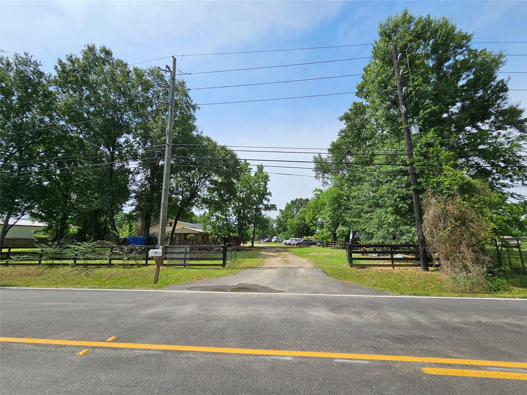 7225 Root Road