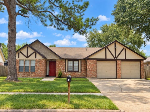 Photo of 10314 Autumn Harvest Drive, Houston, TX 77064 (MLS # 89203076)