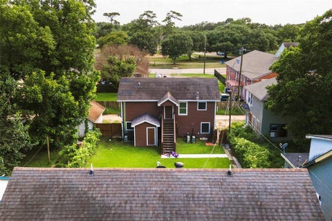 Multifamily For Rent - 2721A Virginia Street<br/> Baytown, TX 77520