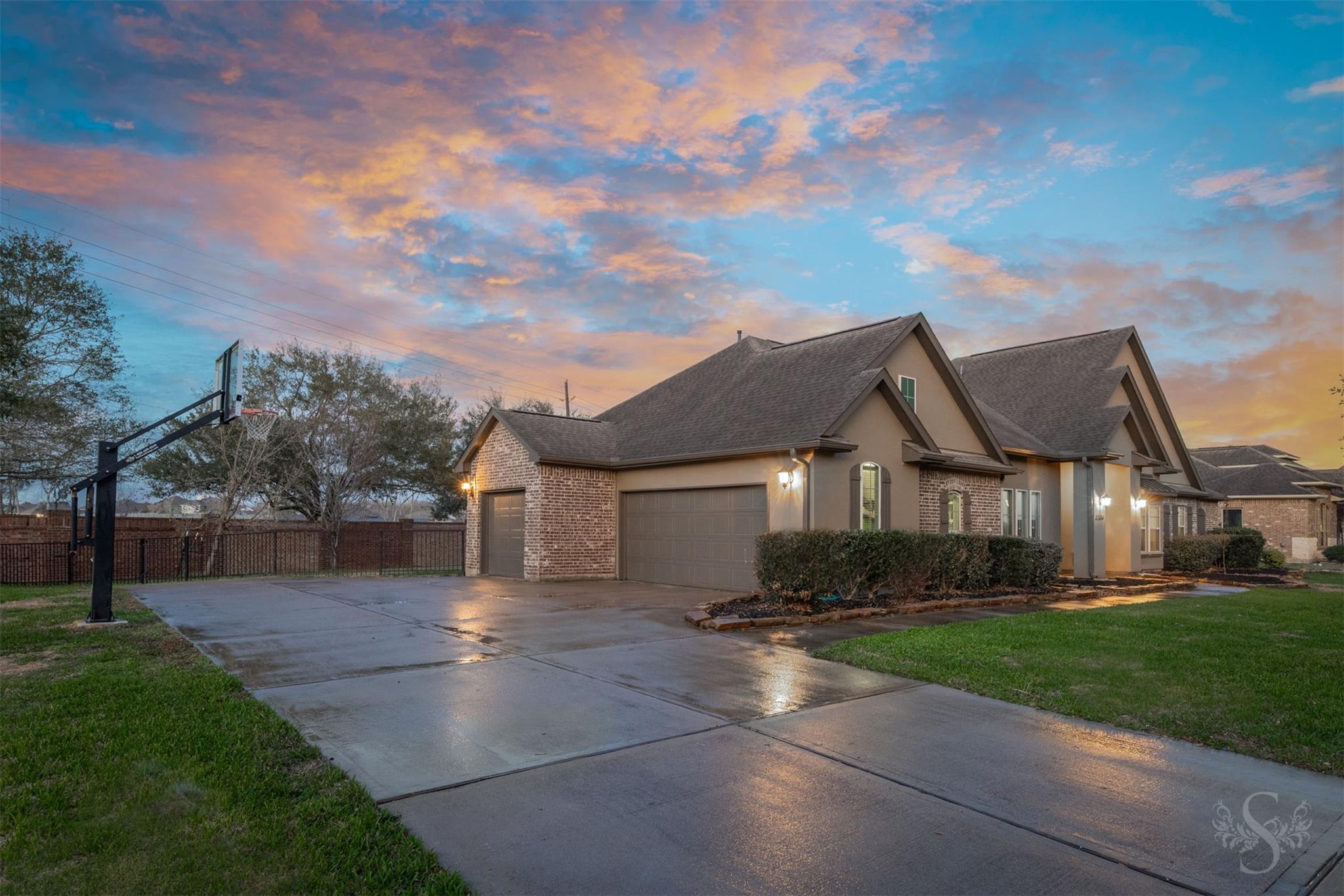 32434 Waterford Crest Ln