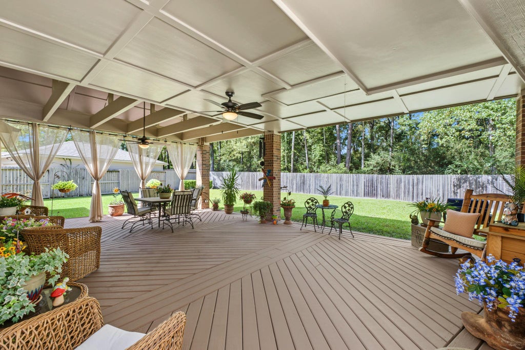 Photo of 4807 Stonecrop Court, Houston, TX 77345 (MLS # 3371575)