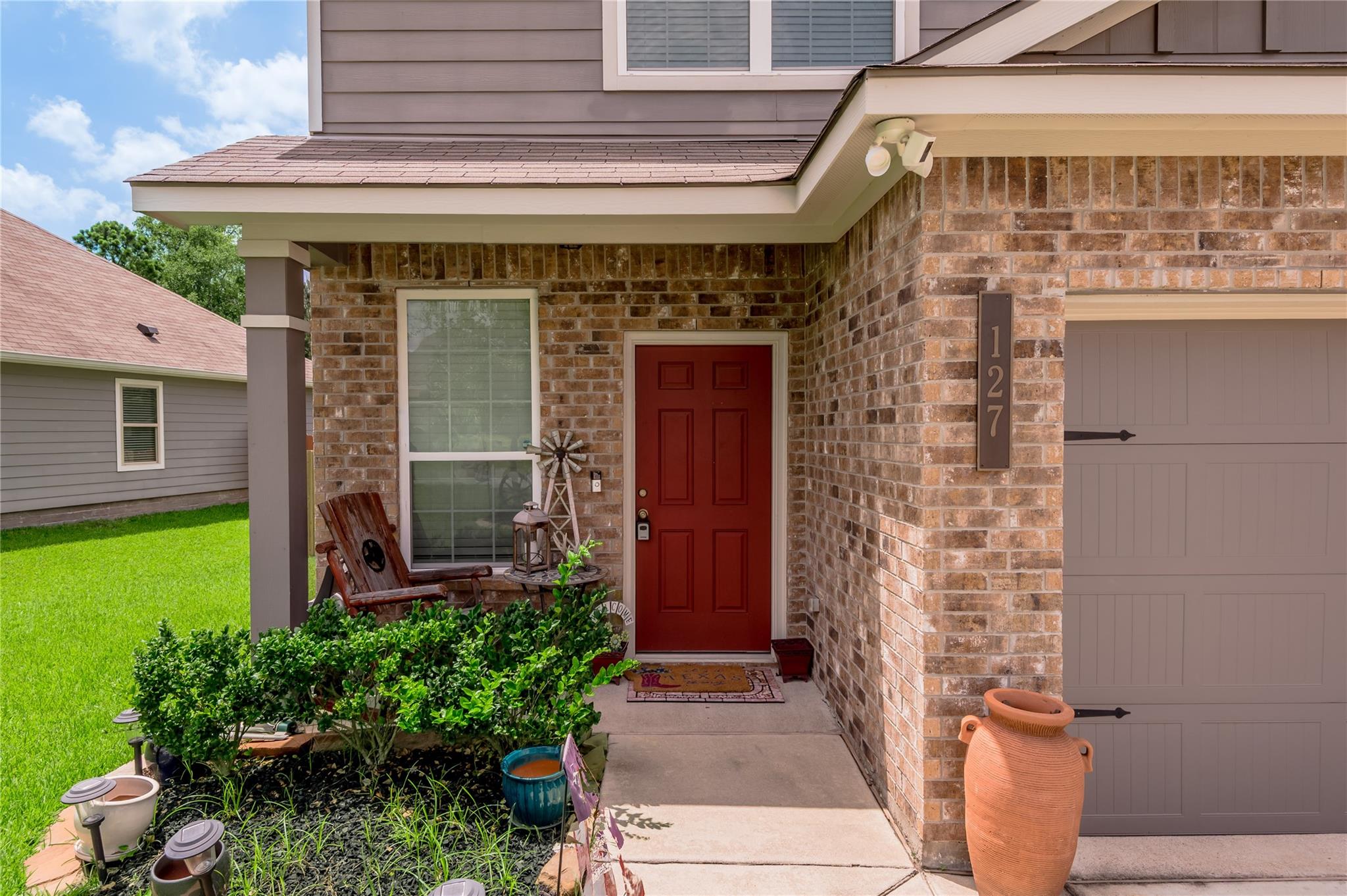 127 Worley Way