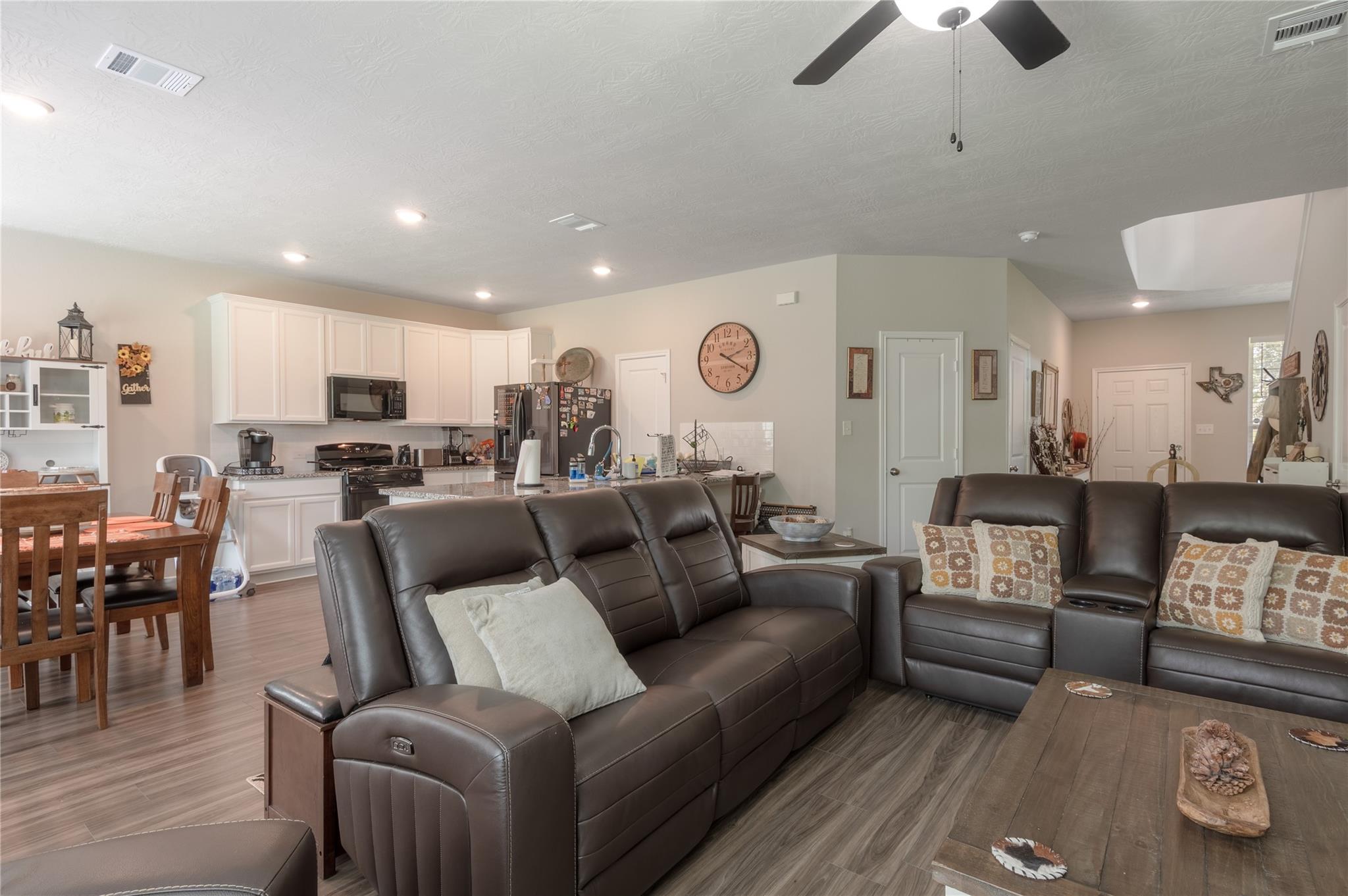 127 Worley Way
