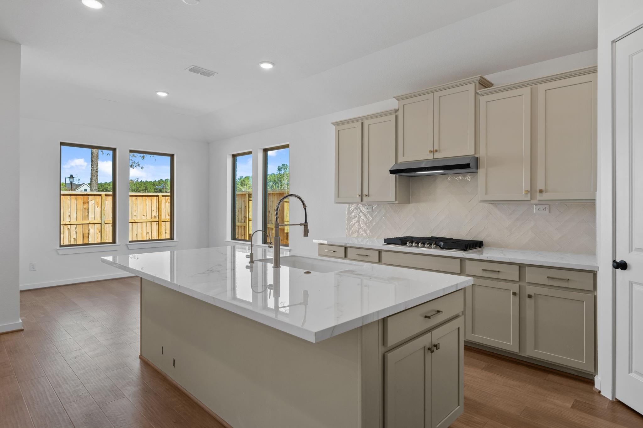 22519 Boyden Cavern Ct Court