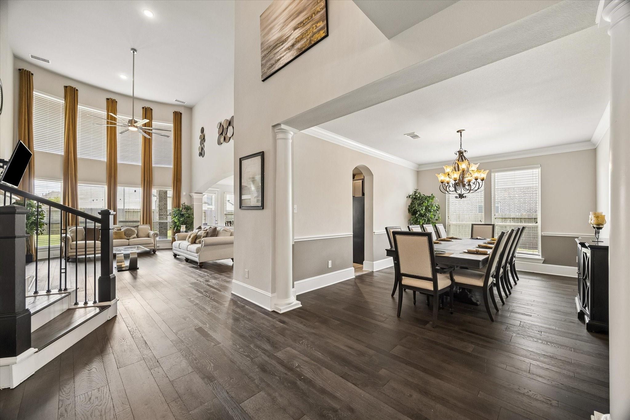 1907 Sapphire Pines Lane