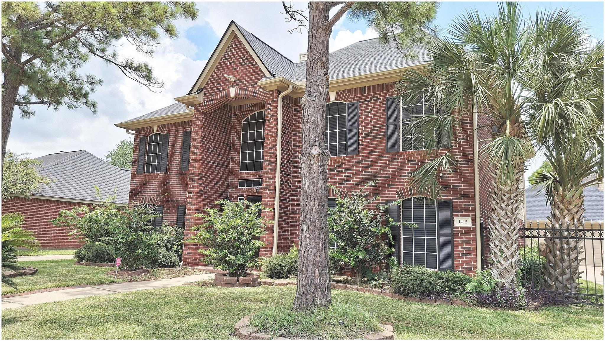 1415 Pine Forest Drive