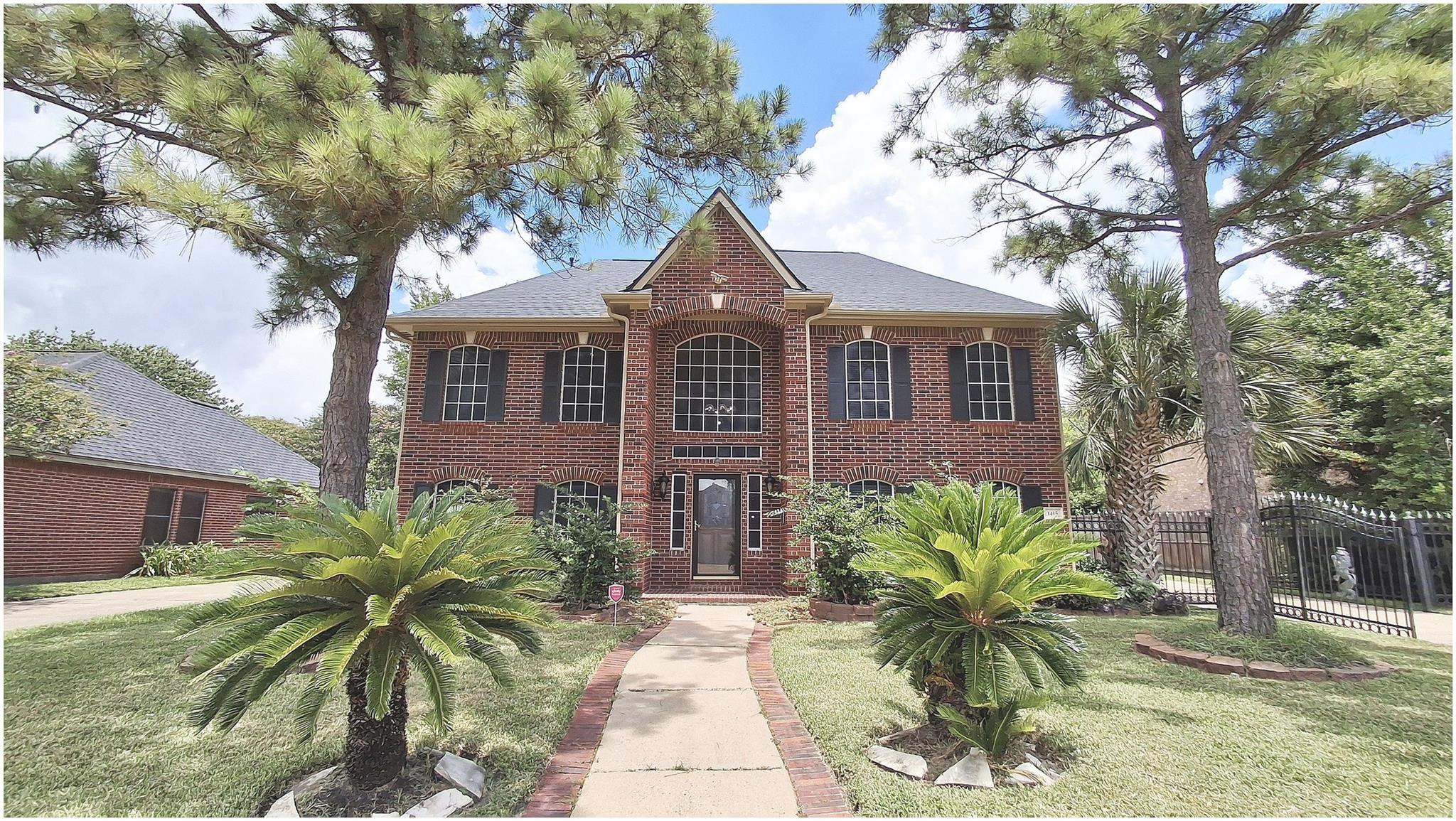 1415 Pine Forest Drive