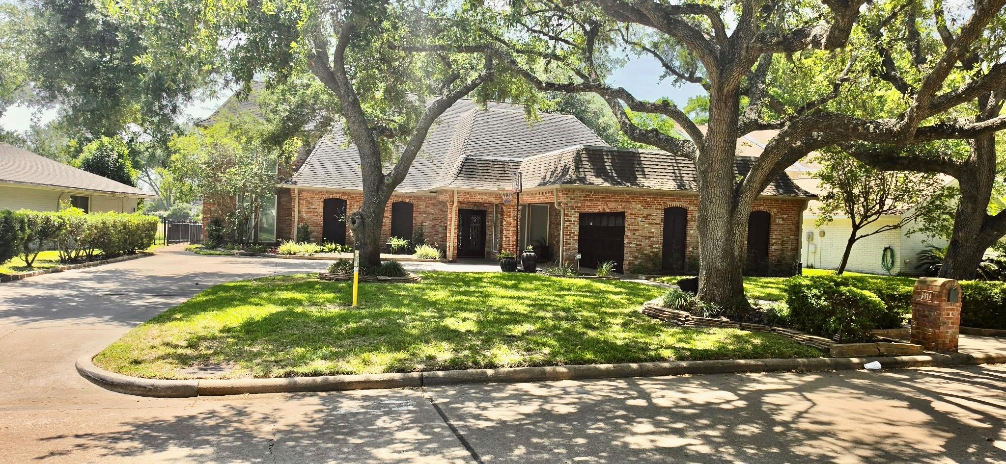 3014 La Quinta Drive