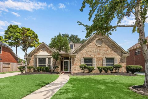 Photo of 16010 Rainbow Lake Road, Houston, TX 77095 (MLS # 69974727)