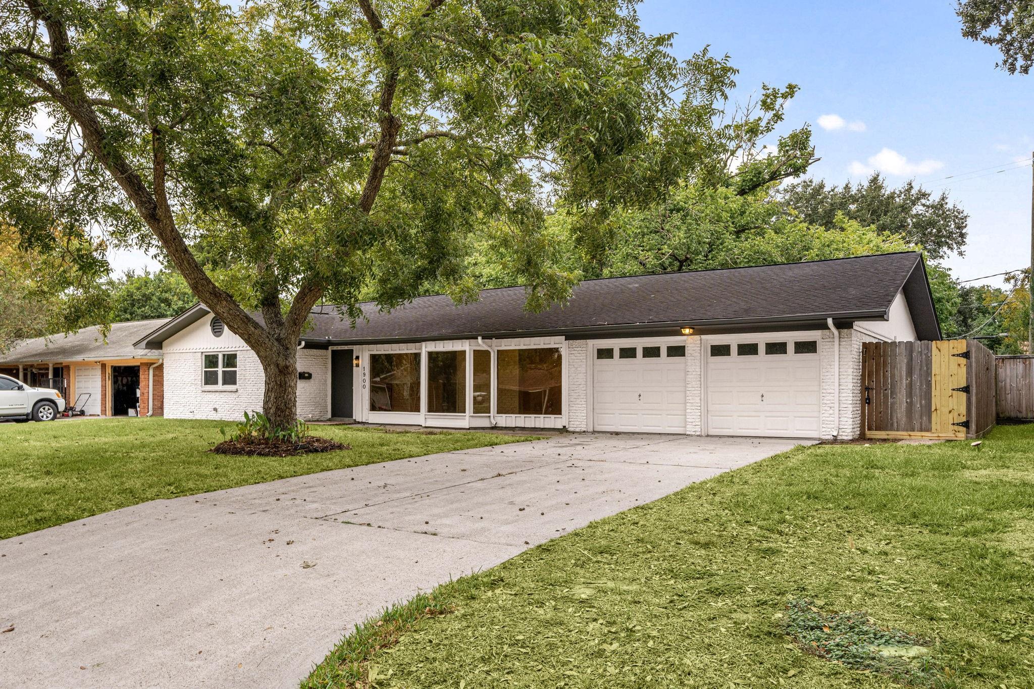 1900 Amy Drive