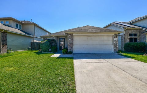 Photo of 21134 Normand Meadows Lane, Humble, TX 77338 (MLS # 11964316)