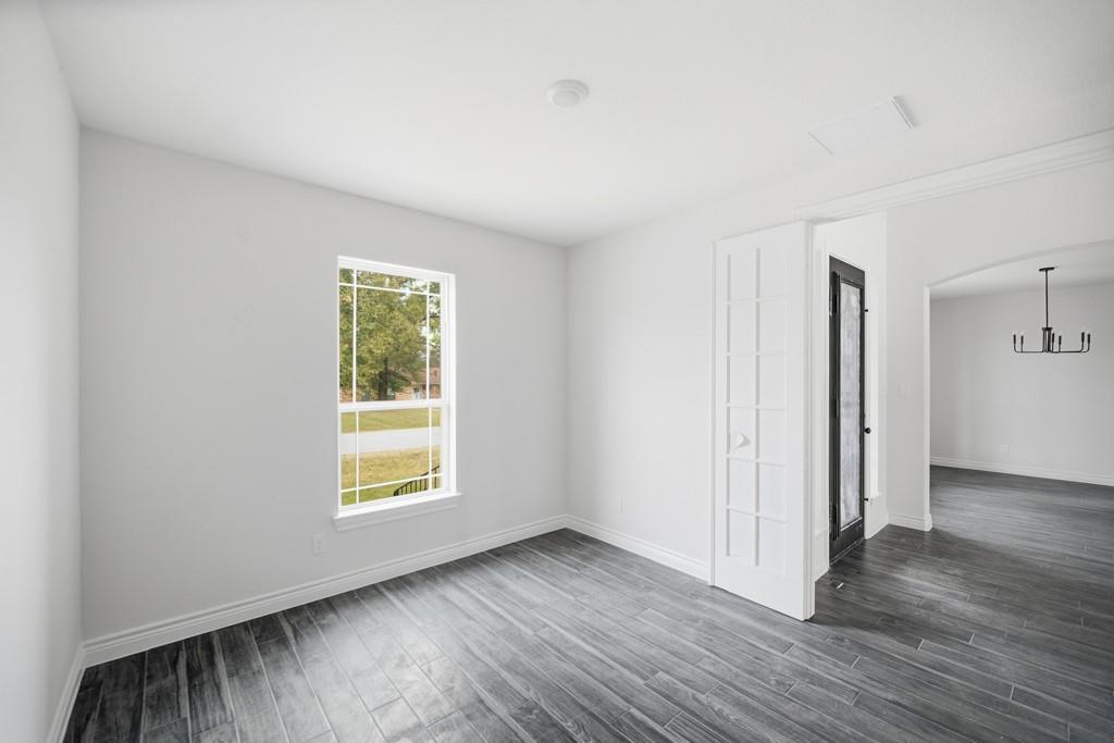16503 Boston Post Road