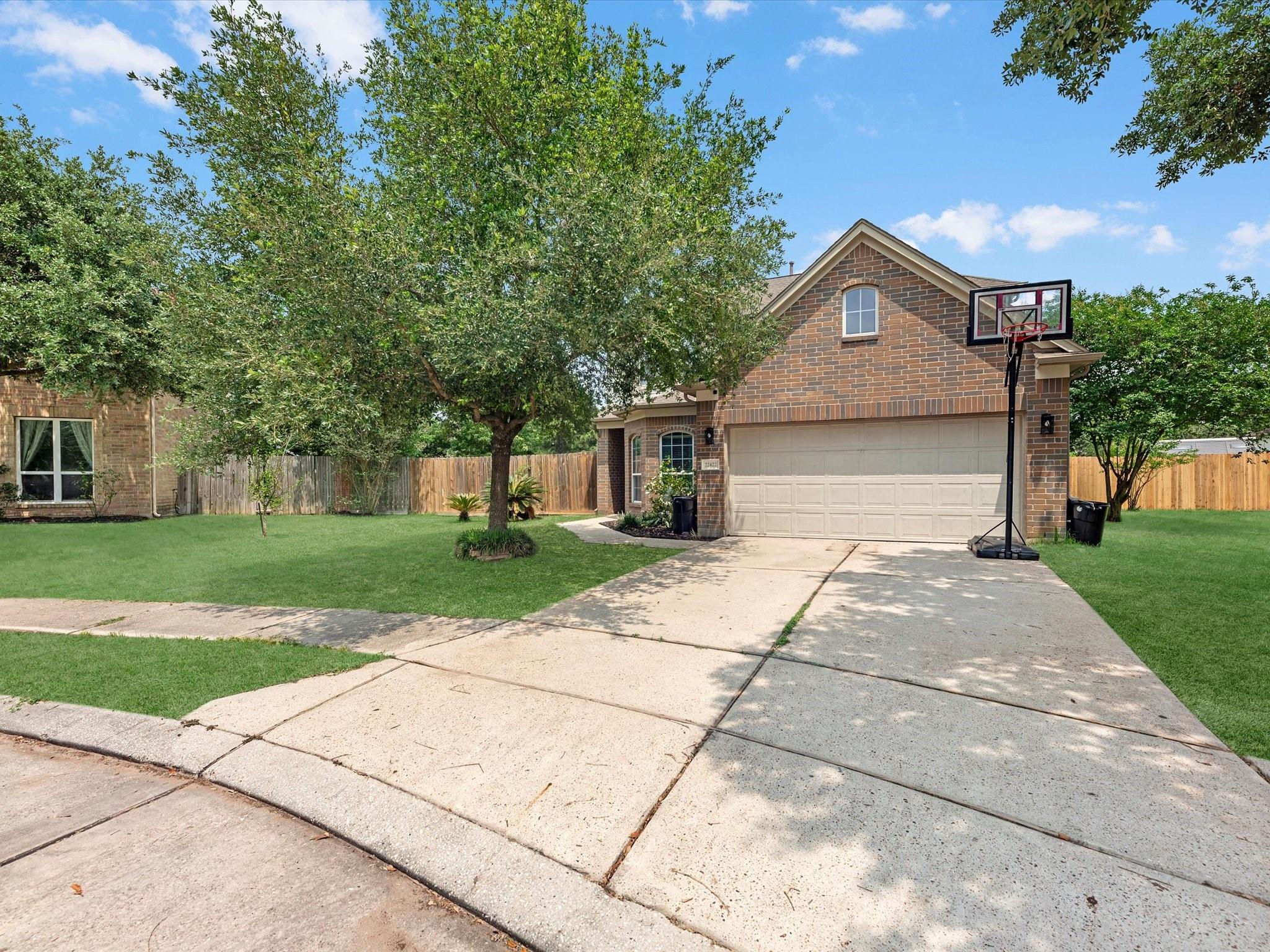 22422 Lamaster Lane