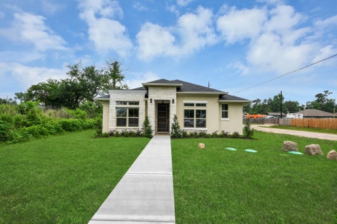 Photo of 16747 Forest Trail Drive, Channelview, TX 77530 (MLS # 13332376)