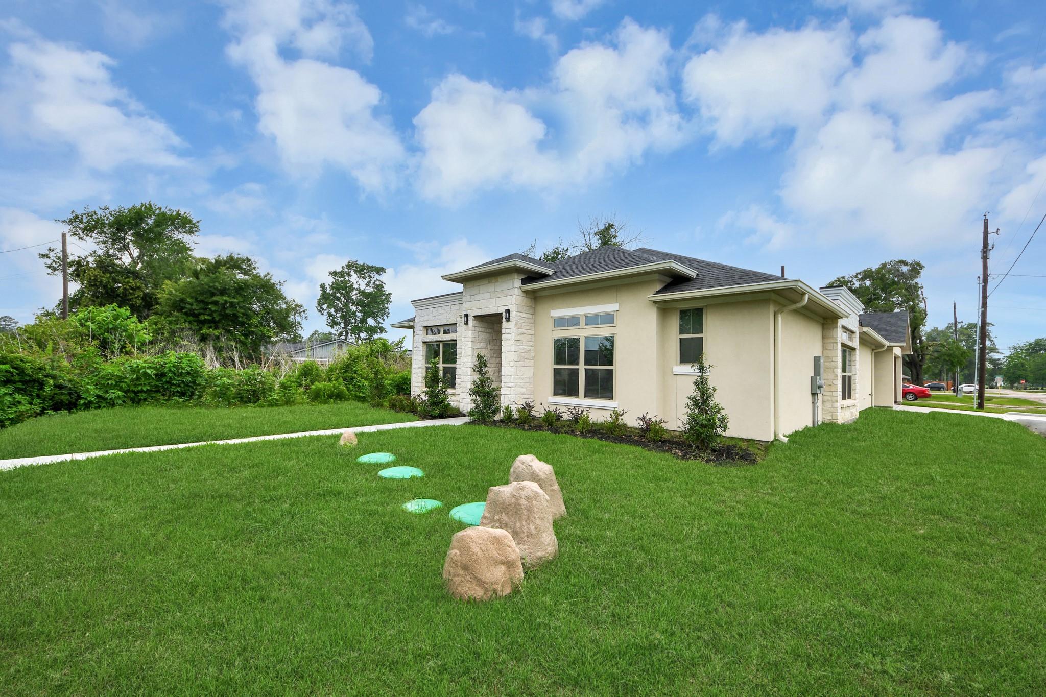 16747 Forest Trail Drive