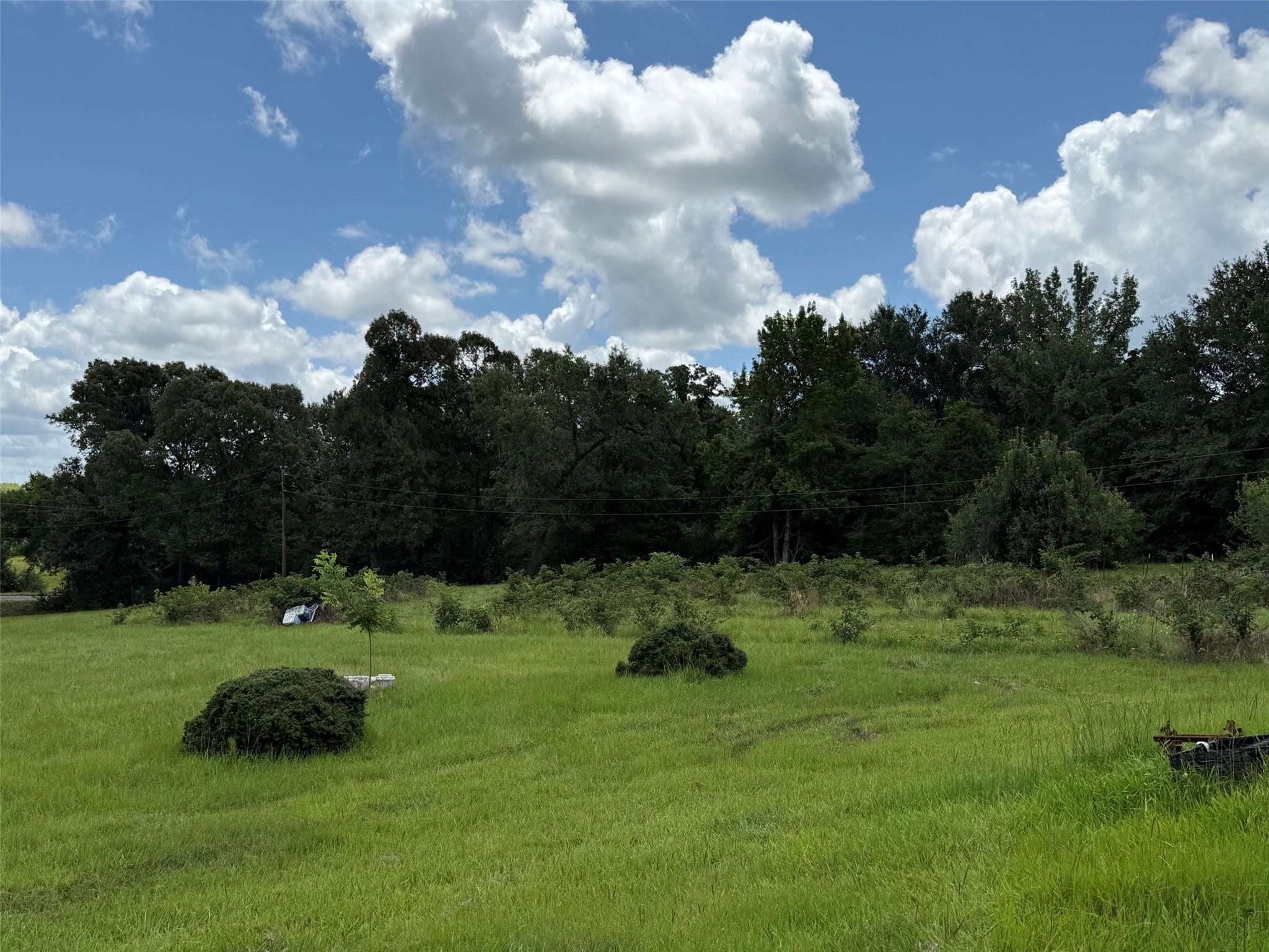 3883 Hwy 75 N