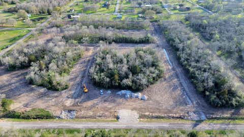 Photo of 2 Campo Santo Street, Sealy, TX 77474 (MLS # 81740095)