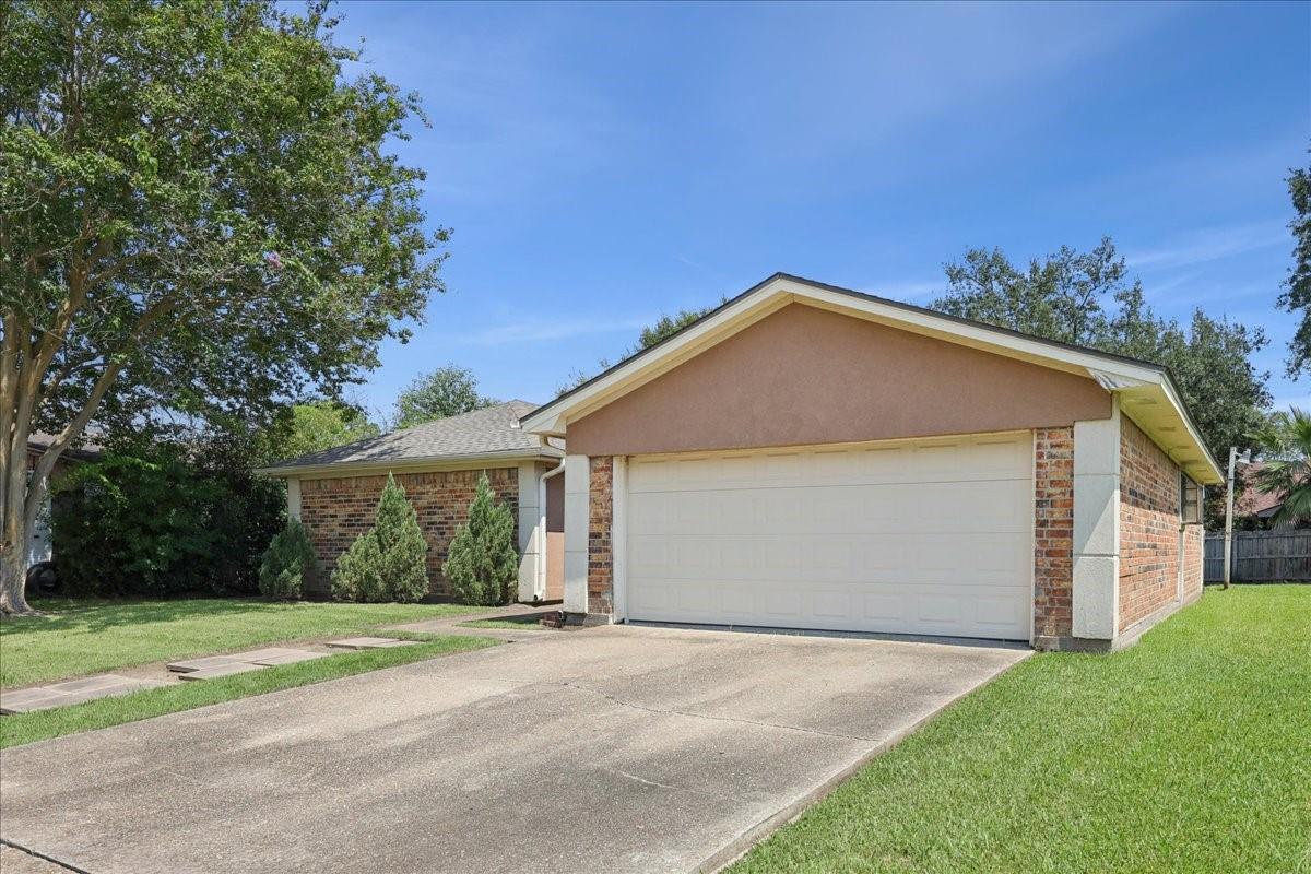 3842 Turtle Creek Drive