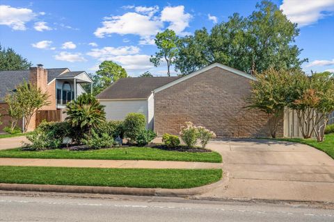 Photo of 11854 Briar Forest Drive, Houston, TX 77077 (MLS # 51901004)