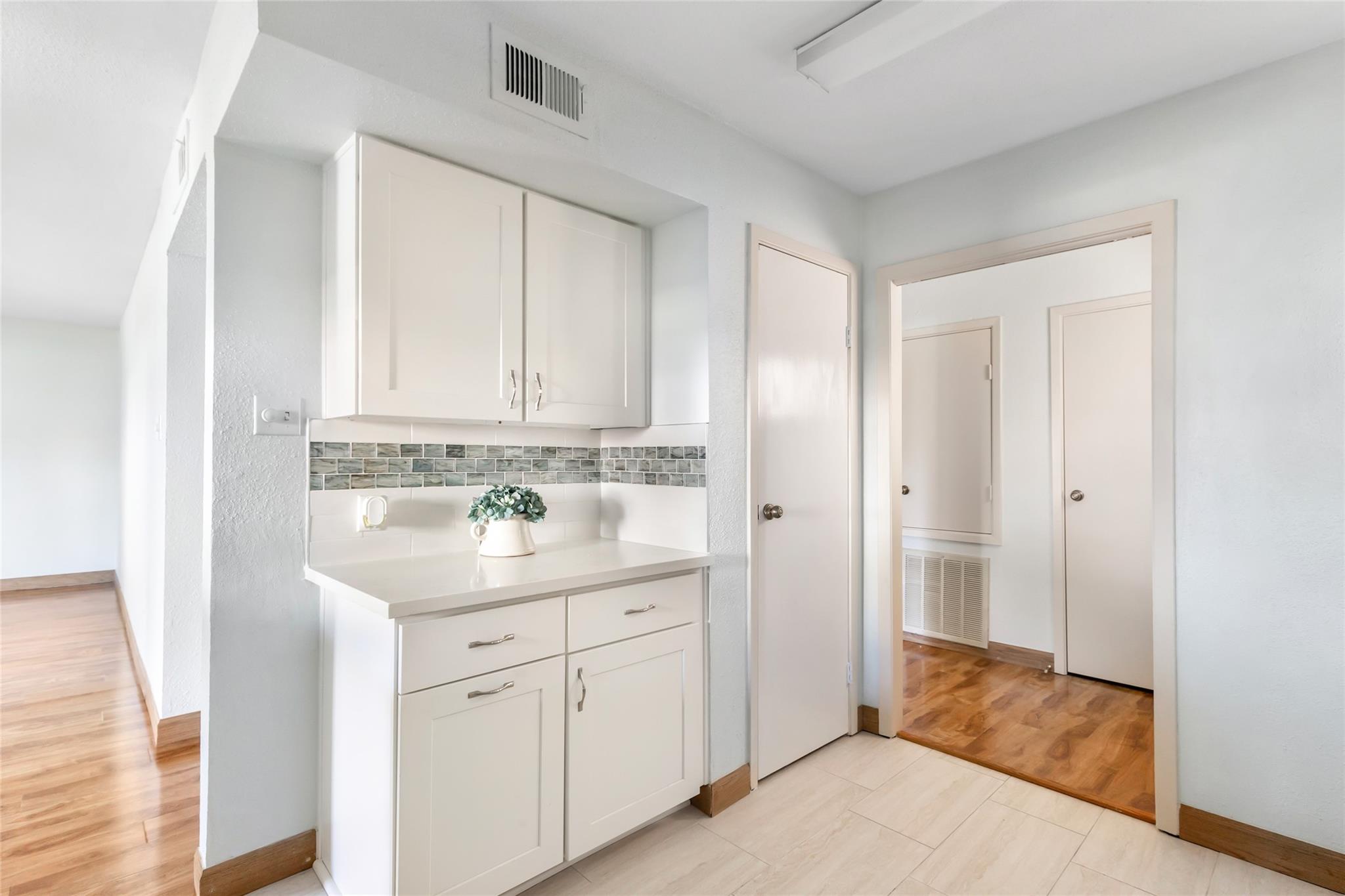 14515 Wunderlich Drive 207