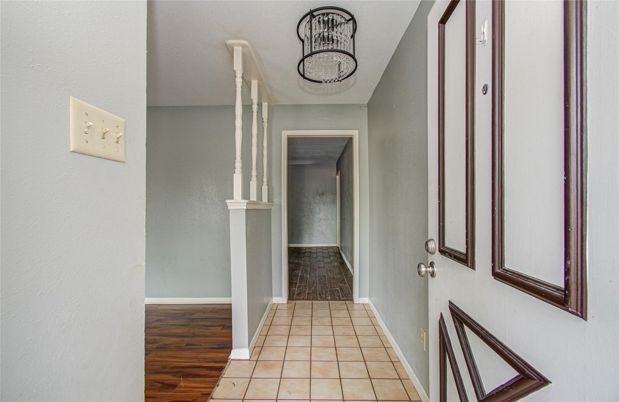 3290 Hunters Glen Drive