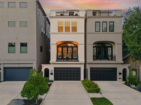 Photo of 803 Bomar Street #A, Houston, TX 77006 (MLS # 23470220)