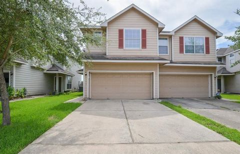 Photo of 8755 Thistlemoor Lane, Houston, TX 77044 (MLS # 447057)