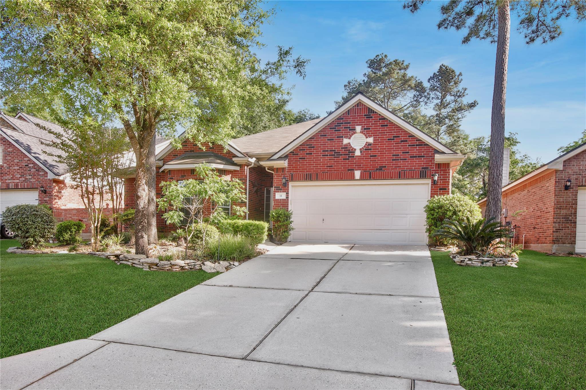 11 Griffin Hill Court