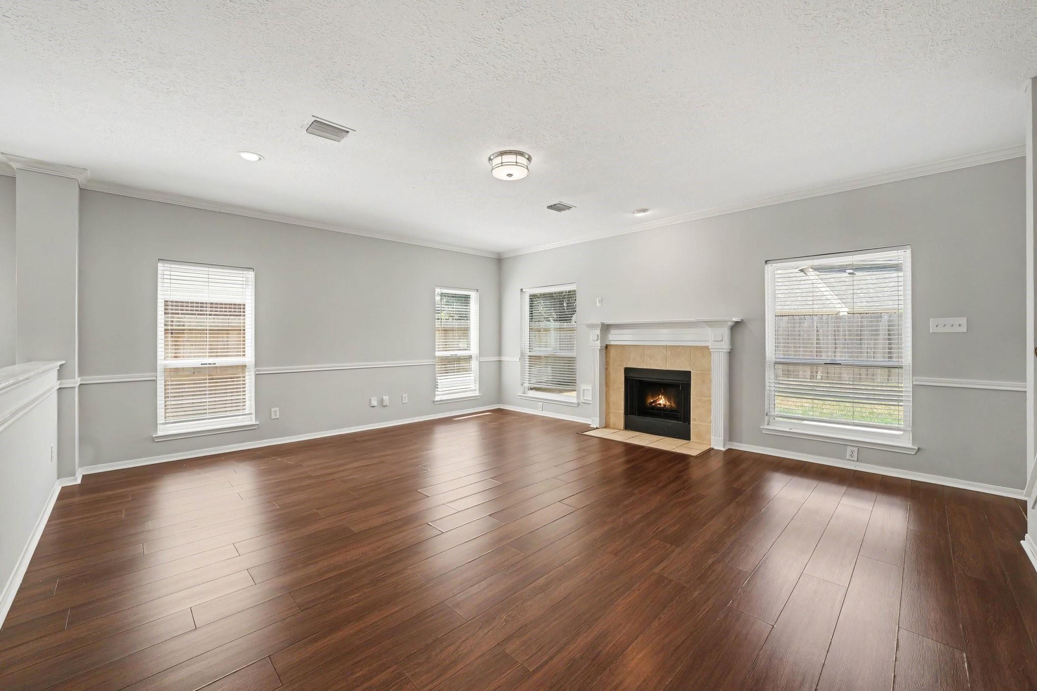 21415 Santa Clara Drive