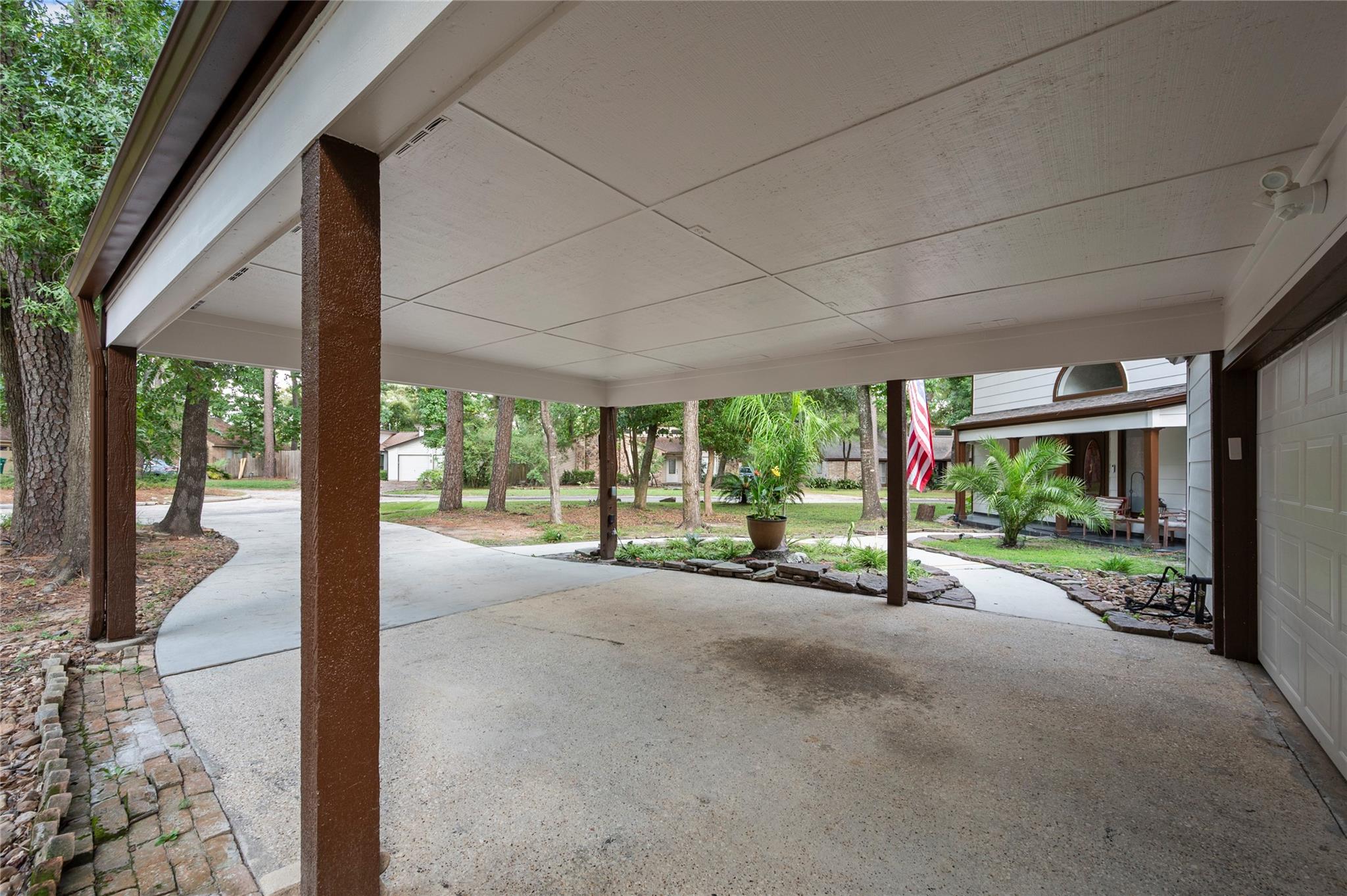 83 Woodhaven Wood Drive
