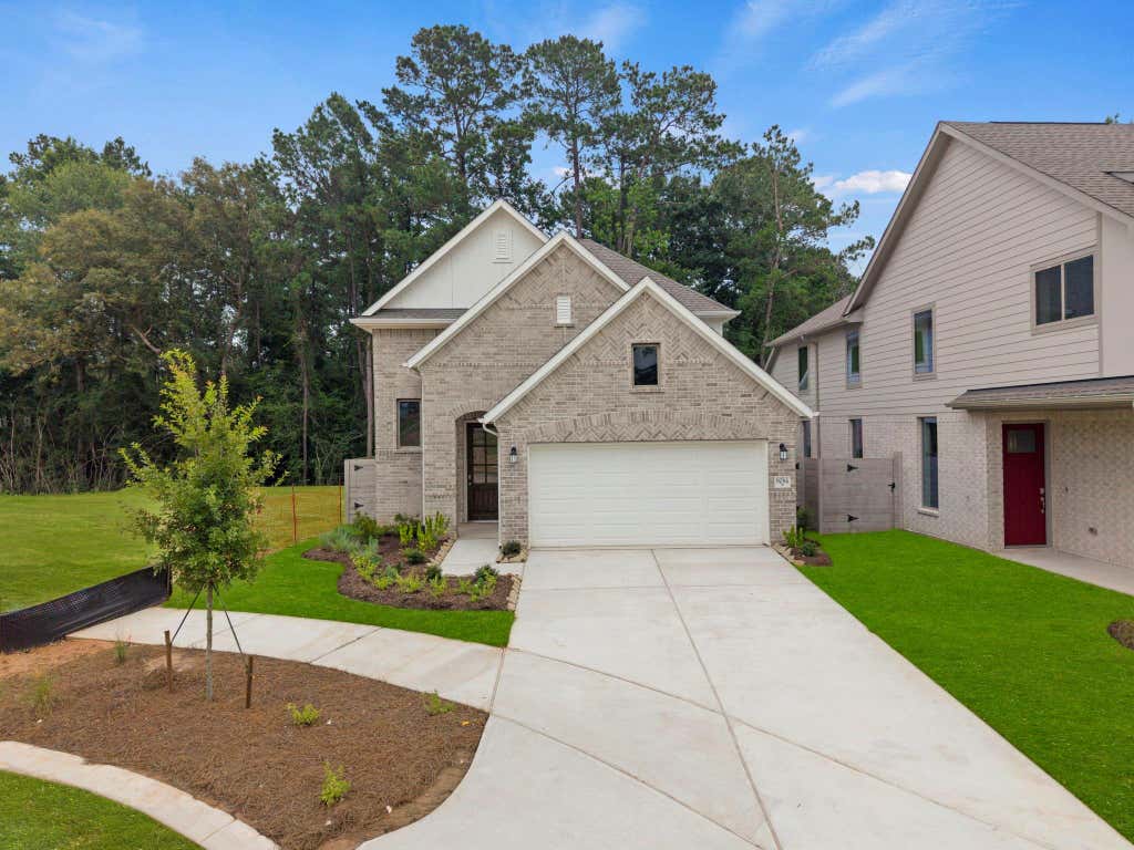 Photo of 9084 Gracious Street, Montgomery, TX 77316 (MLS # 21433278)
