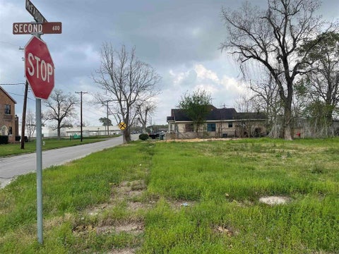 Vacant Land For Sale - 562 2nd Street<br/> Beaumont, TX 77701