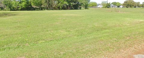 Photo of 1908 Park Avenue, Bay City, TX 77414 (MLS # 38473149)