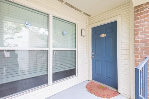 Photo of 3900 Woodchase Drive #132, Houston, TX 77042 (MLS # 52179230)