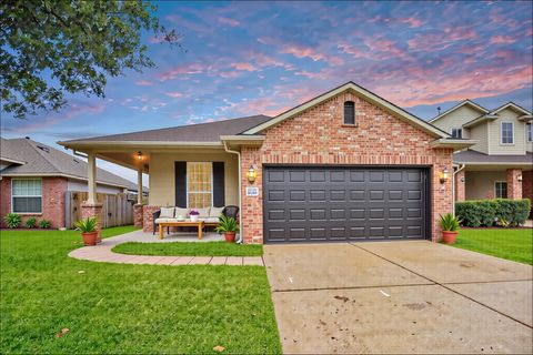 Photo of 12422 Garden Gale Lane, Houston, TX 77044 (MLS # 39703707)