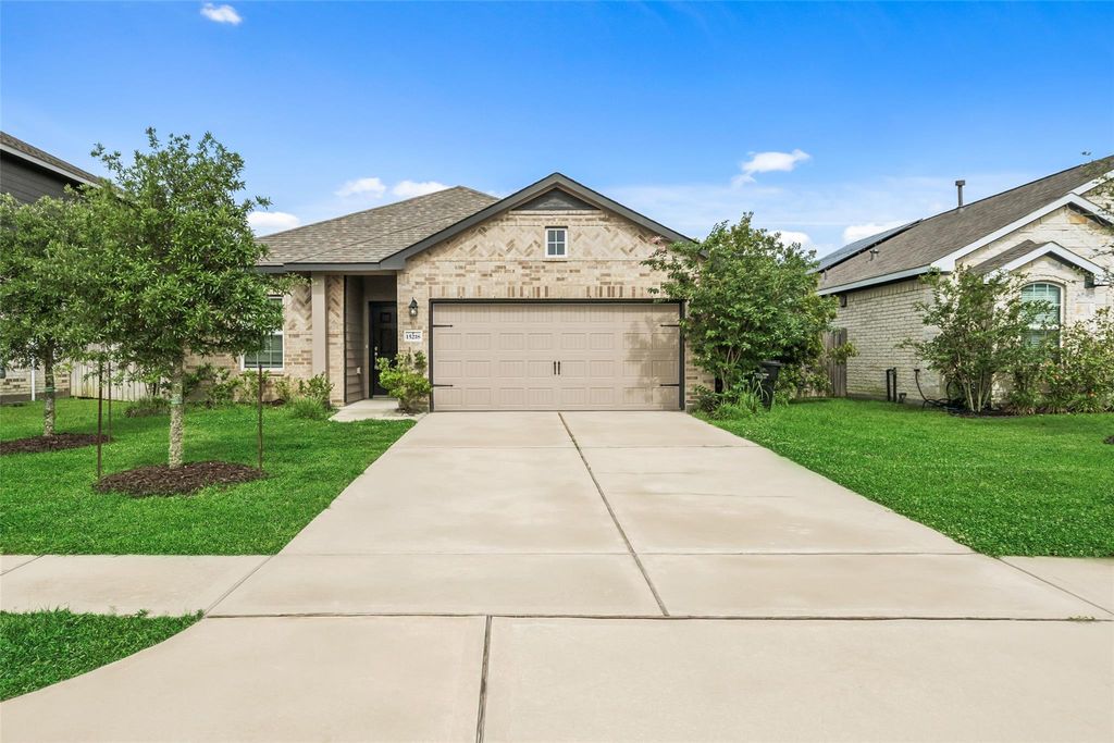 Photo of 15218 White Moss Drive, New Caney, TX 77357 (MLS # 69846656)