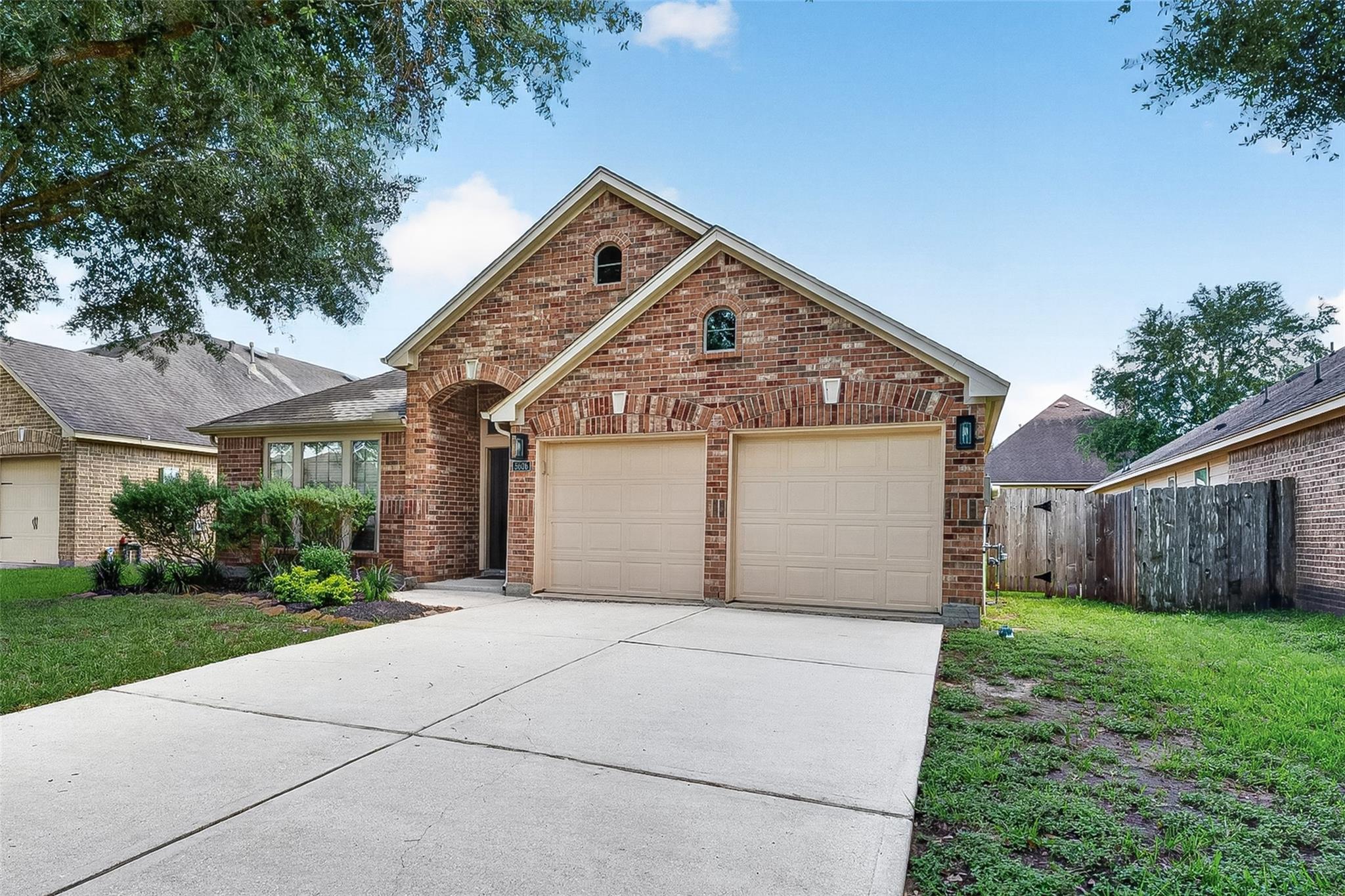 5606 Walnut Glen Lane