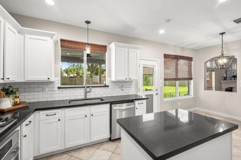 Photo of 15903 Heron Trail, Tomball, TX 77377 (MLS # 92774360)