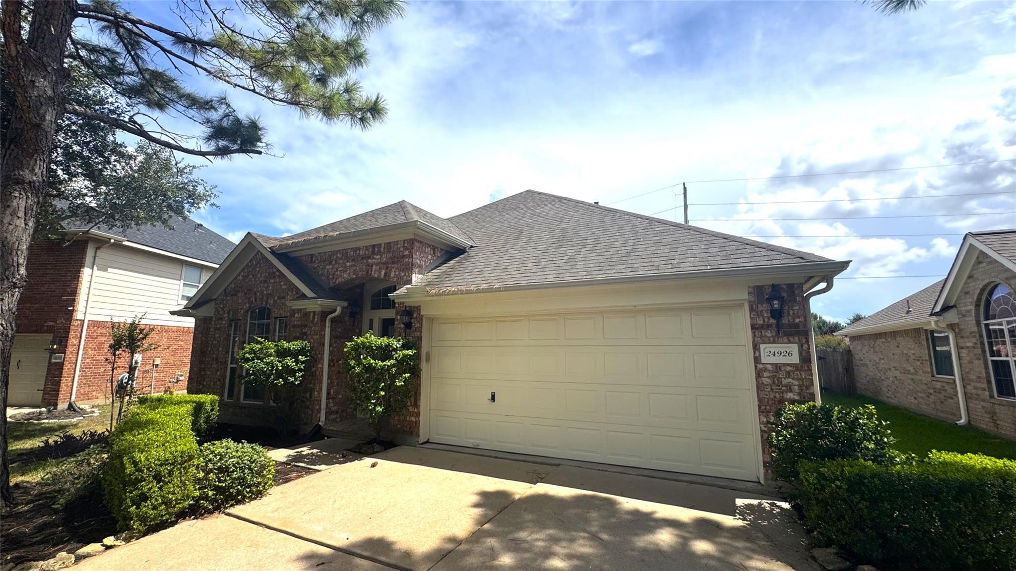 24926 Ranch Lake Court