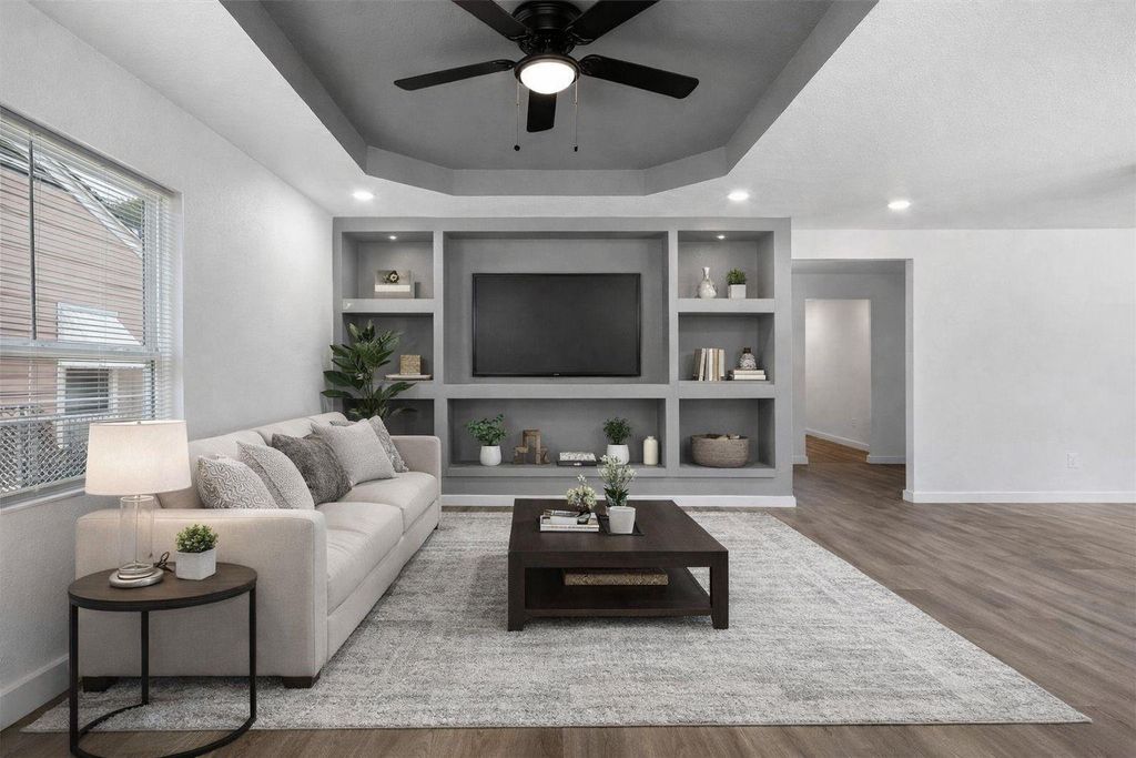 Photo of 3013 Bloomfield Street, Houston, TX 77051 (MLS # 52446581)